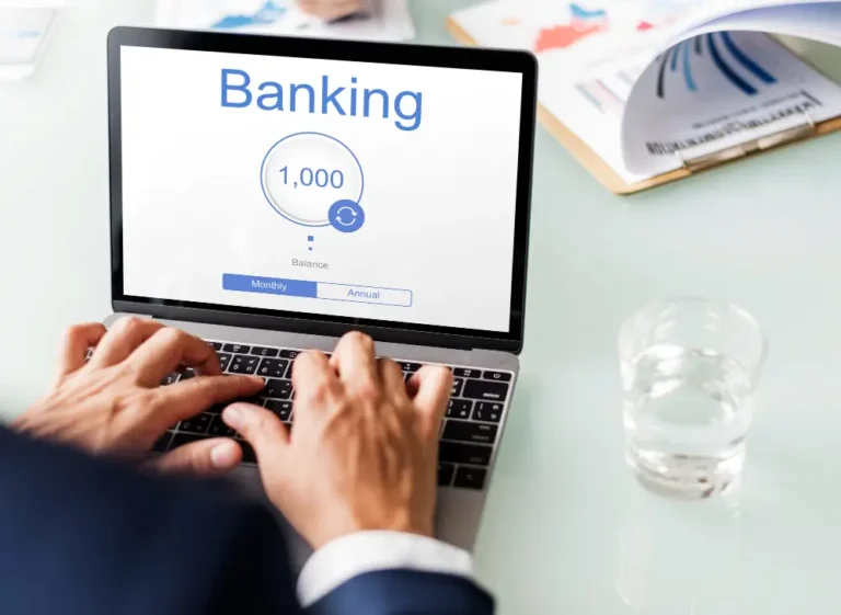 Banking & Financial Services